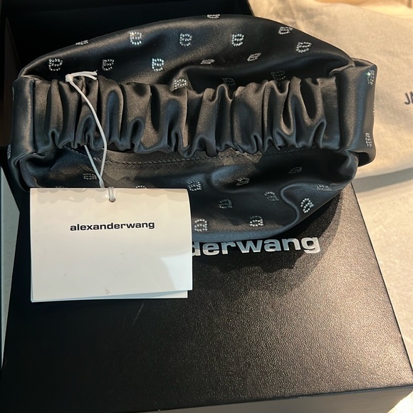 Alexander Wang scrunchie mini bag in satin - Picture 4 of 6